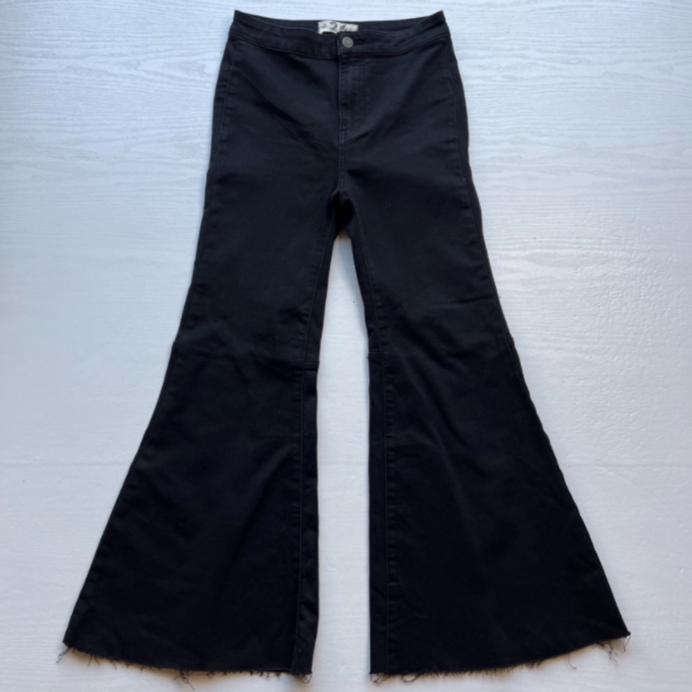 Free People Just Float On Flare Jeans Womens 26 Black Raw Hem Ankle Length Boho